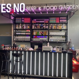 Nội thất quán Yes or No Beer & Food Graden