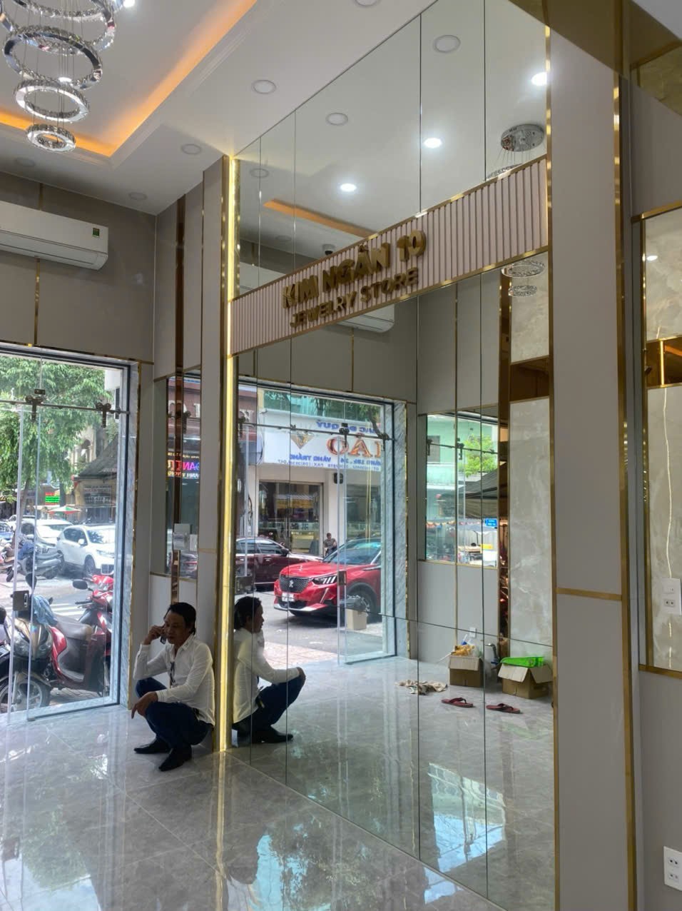 Tiệm vàng kim ngan 10